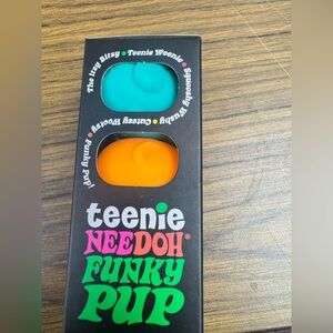 Needoh Funky Pup Silicone Dog Toy Set - Teal & Orange